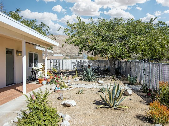 55897 Coyote Property Photo 8