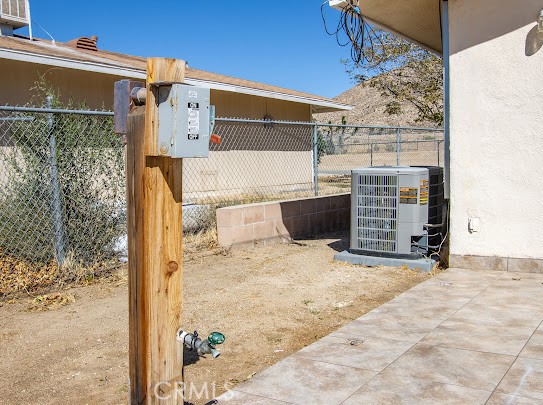55897 Coyote Property Photo 24