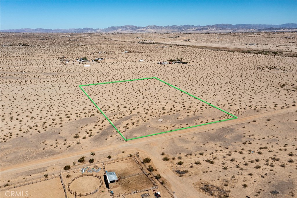 68700 Michael Way Property Photo 1