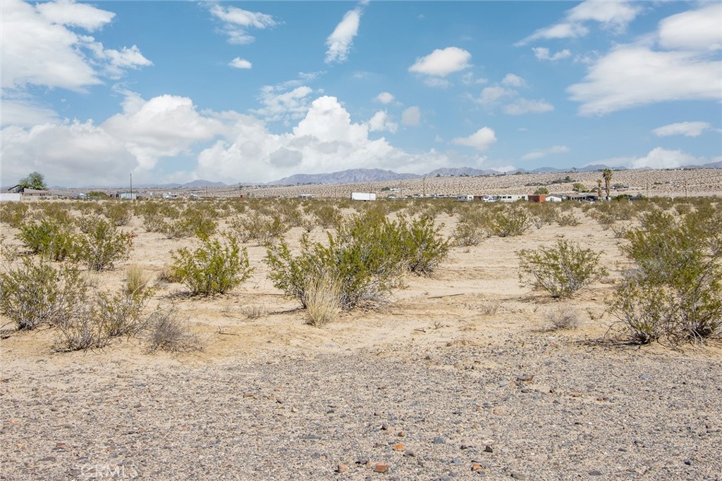 68700 Michael Way Property Photo 18