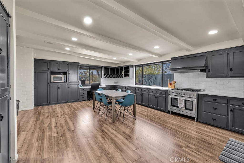 6685 Sunnyhill Road Property Photo 12