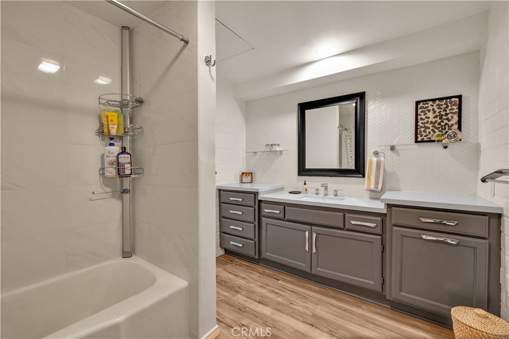 6685 Sunnyhill Road Property Photo 19