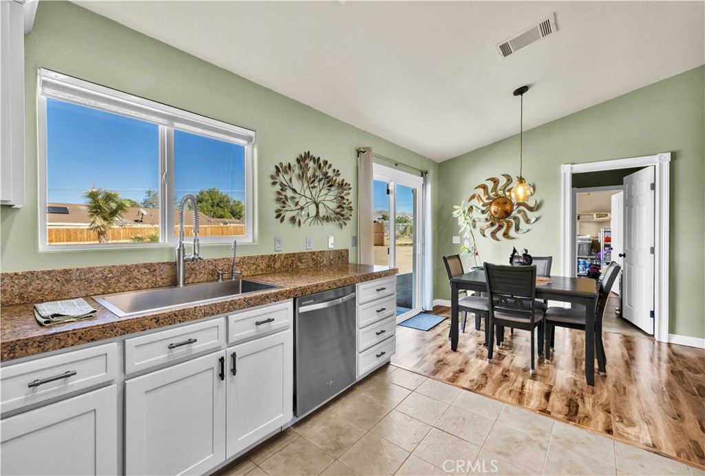 8783 San Vicente Drive Property Photo 14