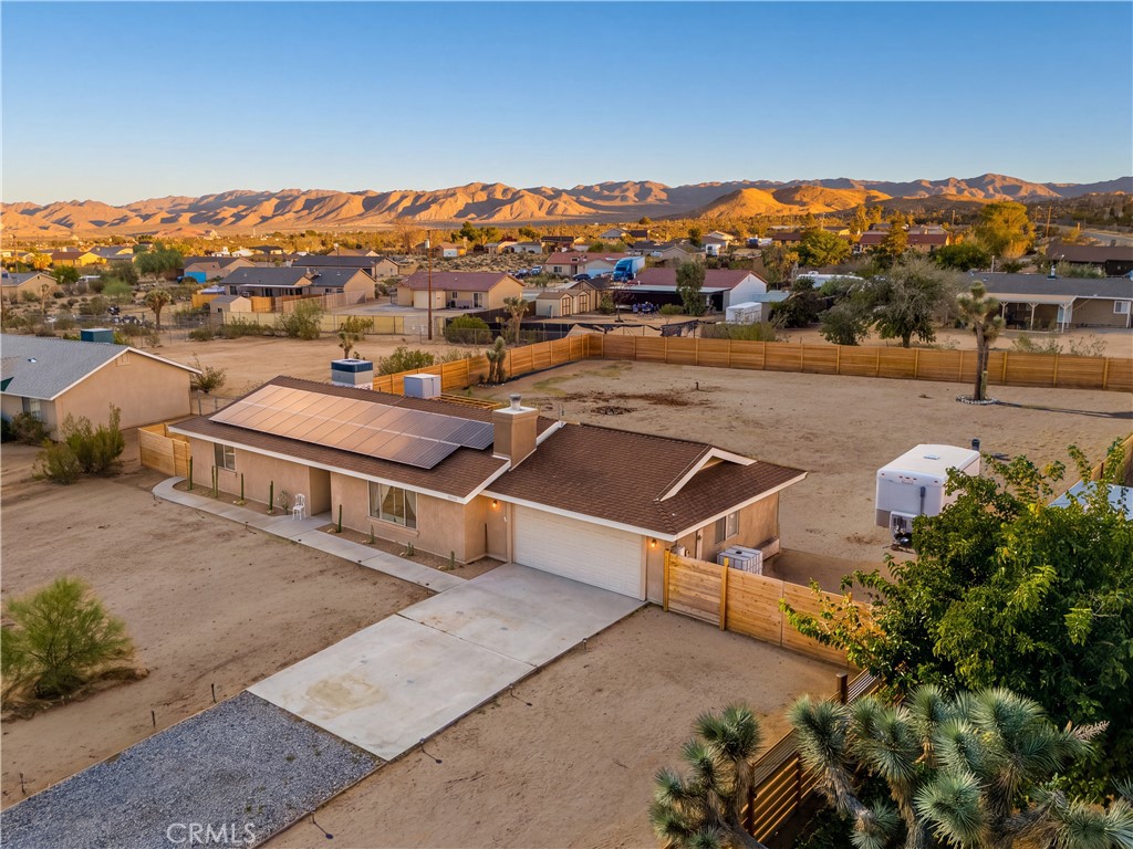 58271 Caliente Property Photo 1