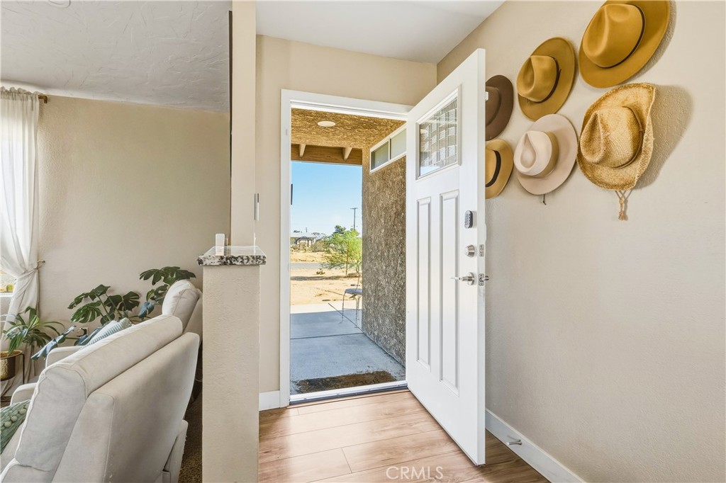 58271 Caliente Property Photo 2