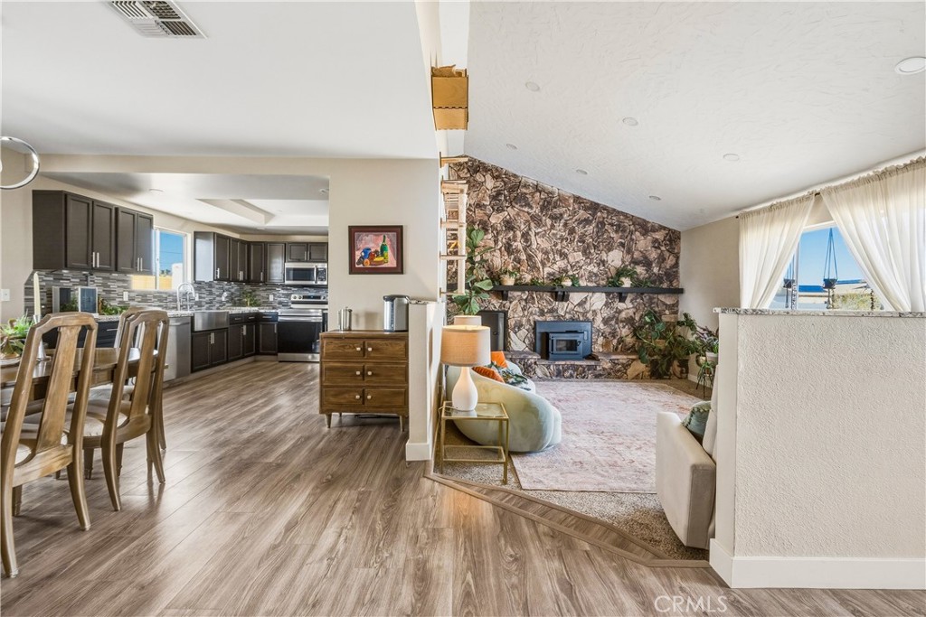 58271 Caliente Property Photo 10