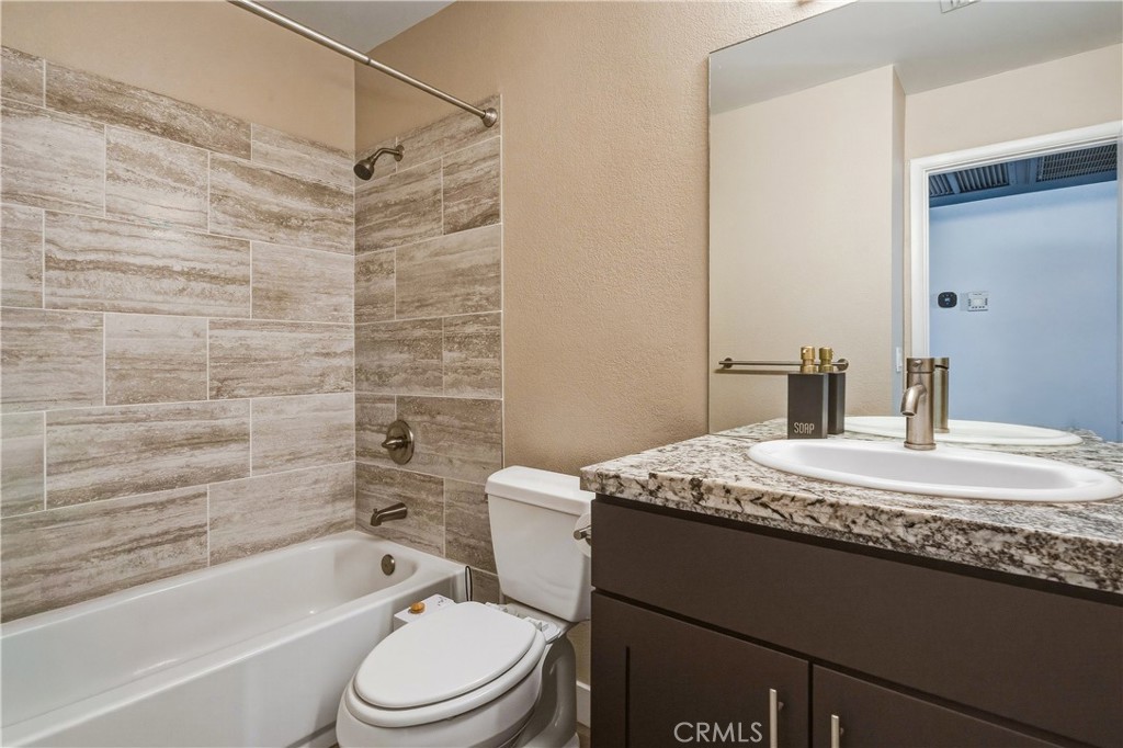 58271 Caliente Property Photo 22