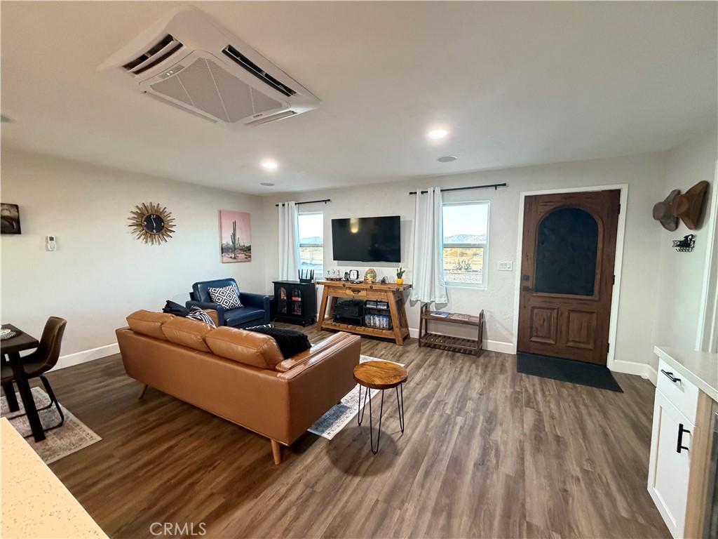 5130 Thompson Road Property Photo 7