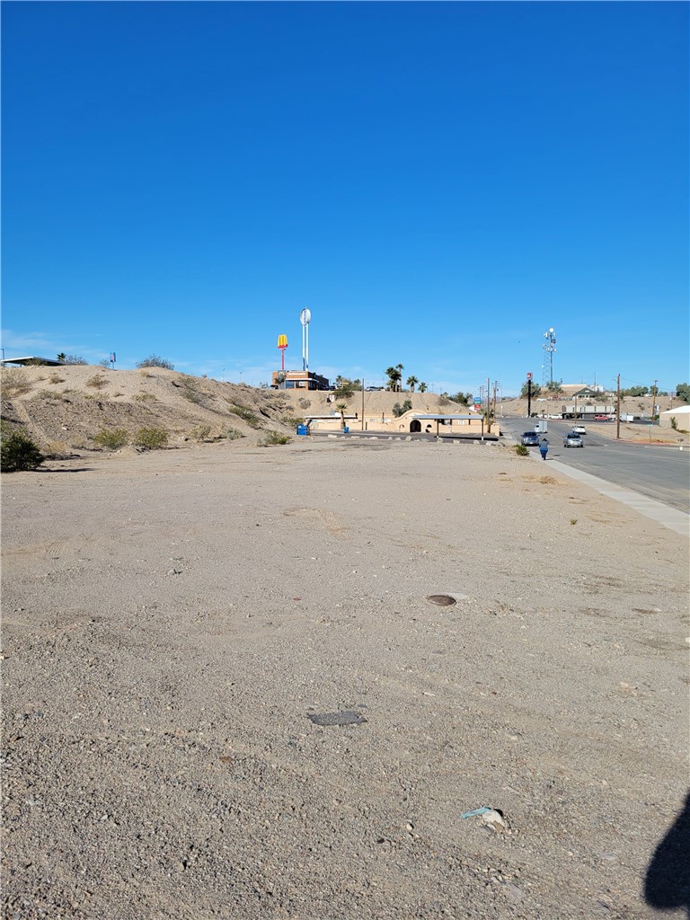 1 H Property Photo 1