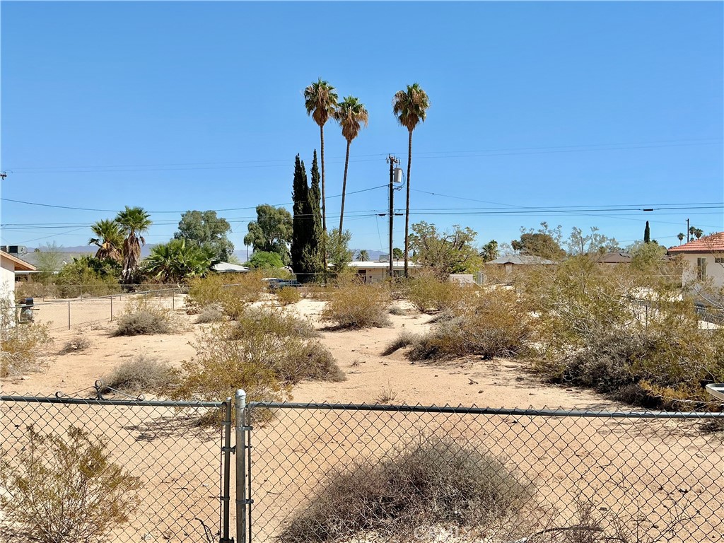 0 Baileya Property Photo 5