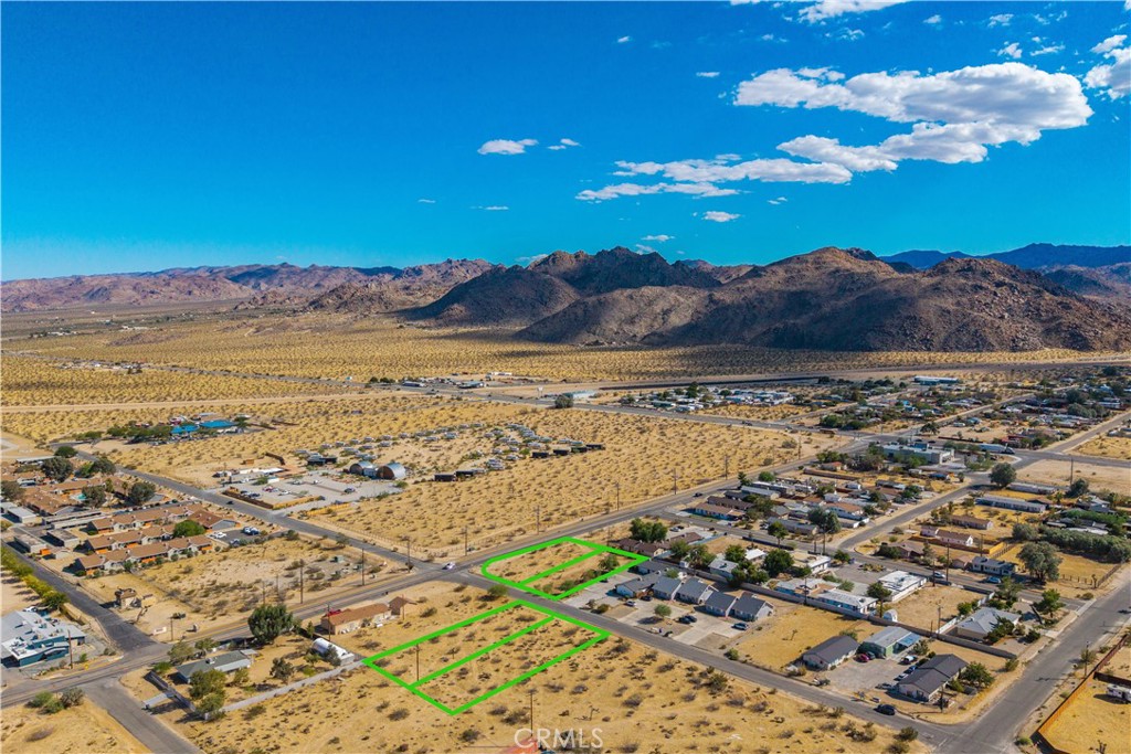 62100 Verbena Road Property Photo 3