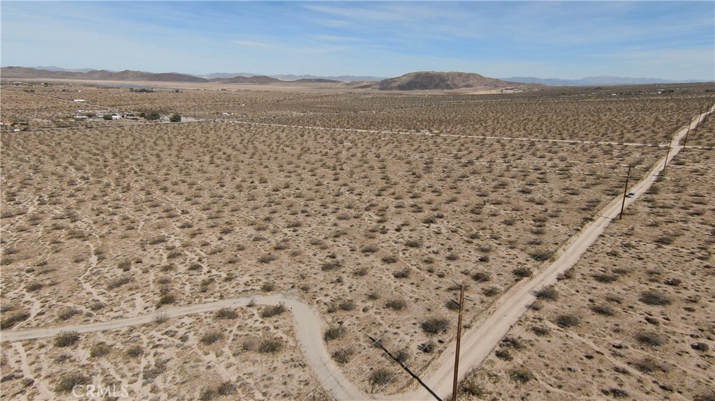 64760 Cottonwood Property Photo 2