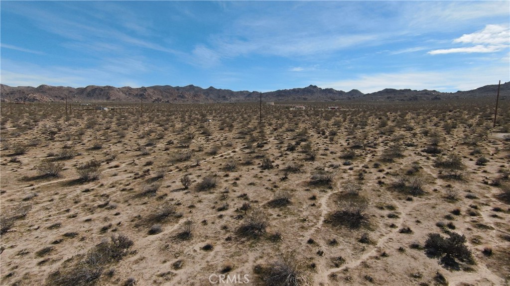 64760 Cottonwood Property Photo 8