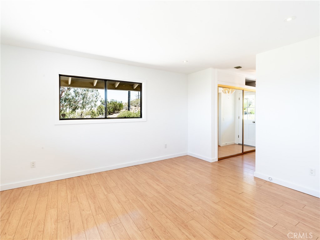 8708 Sage Property Photo 27