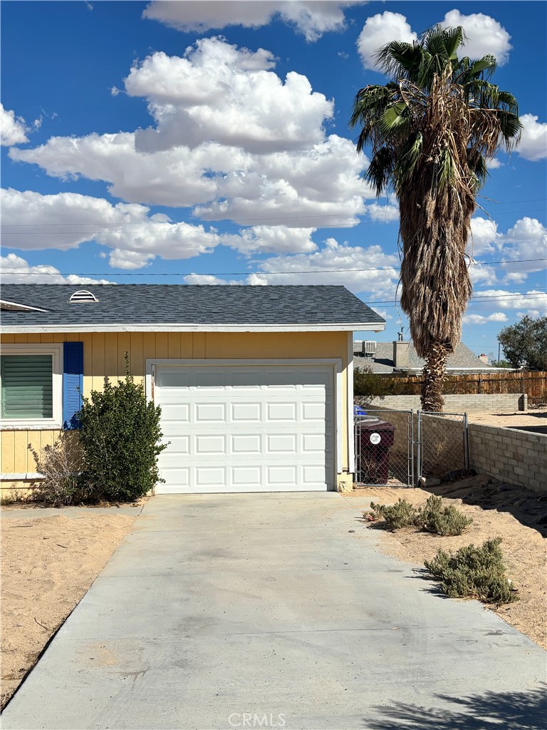 5557 Cahuilla Property Photo 2