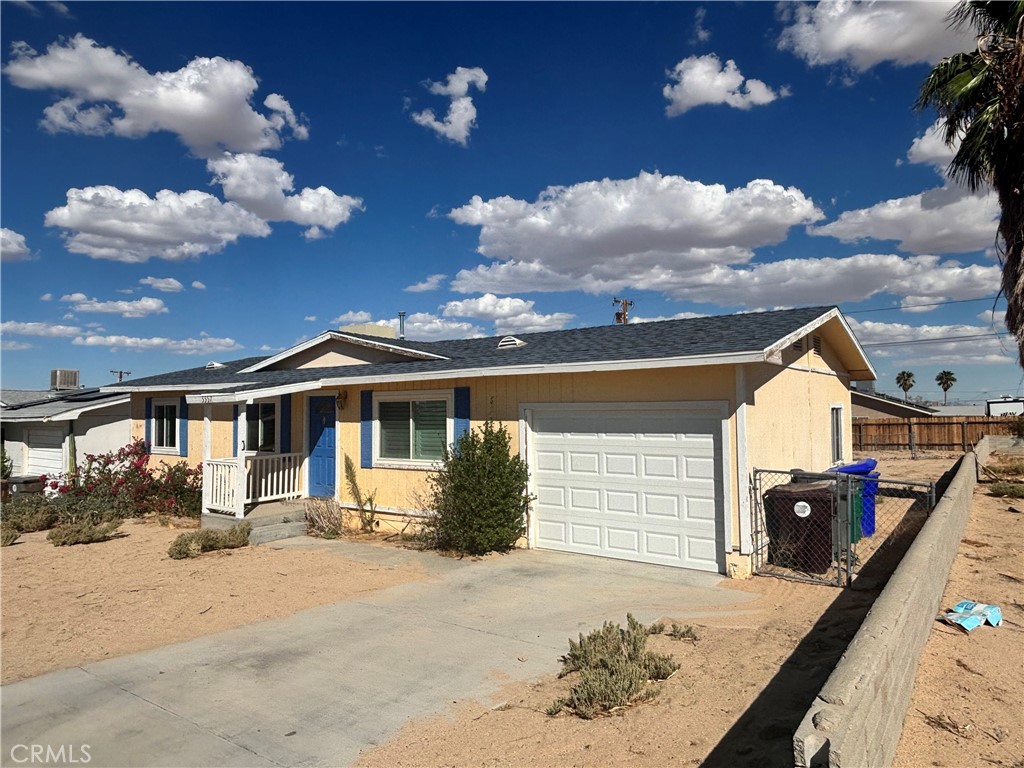 5557 Cahuilla Property Photo 3