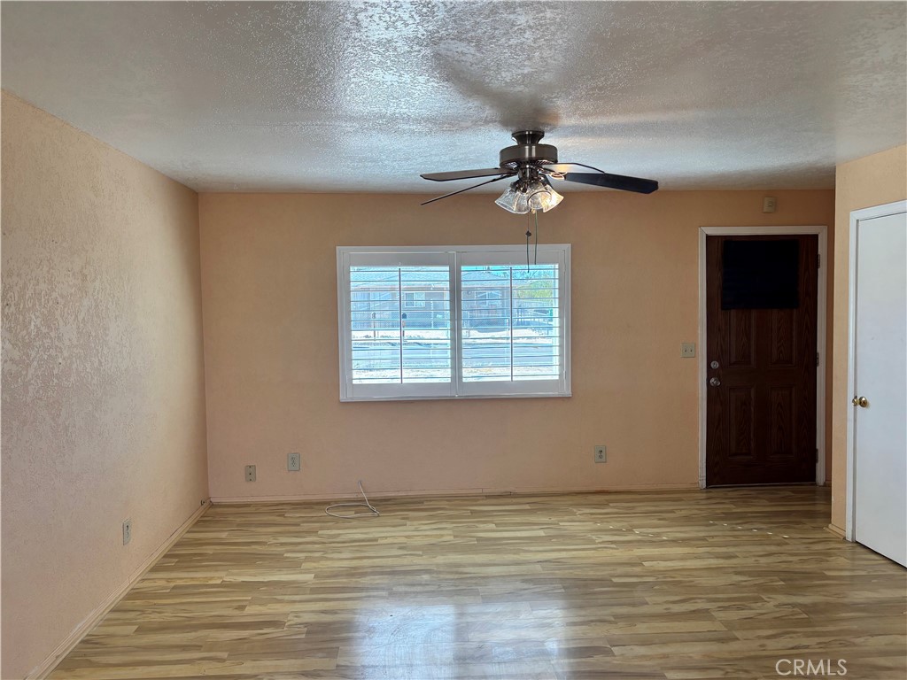 5557 Cahuilla Property Photo 8