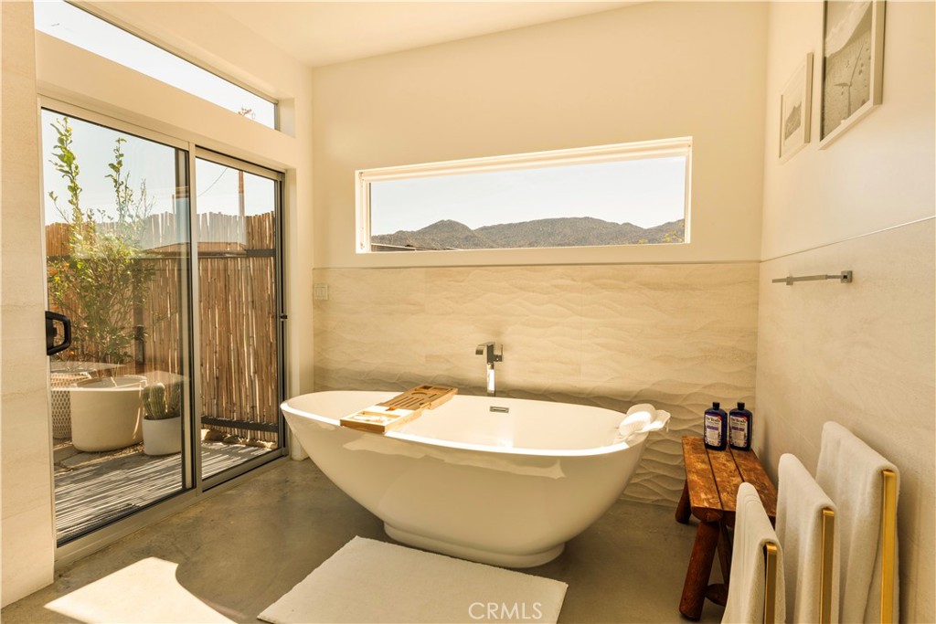 7802 Quail Springs Road Property Photo 5