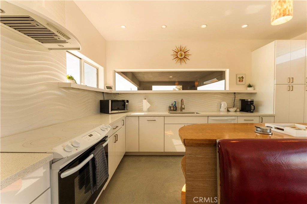 7802 Quail Springs Road Property Photo 12