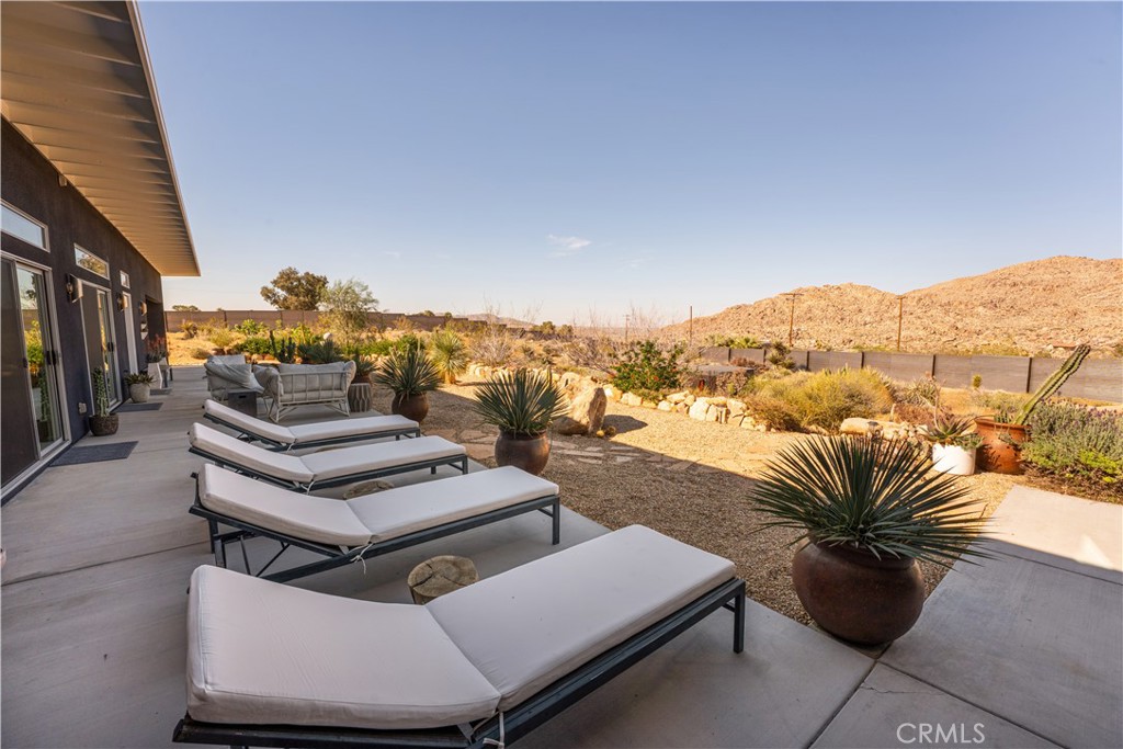 7802 Quail Springs Road Property Photo 18