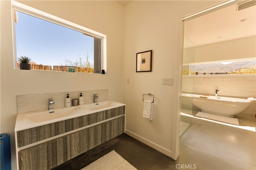 7802 Quail Springs Road Property Photo 24