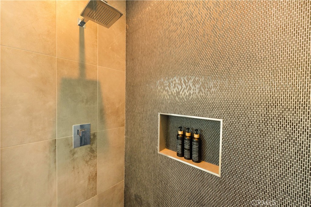 7802 Quail Springs Road Property Photo 37