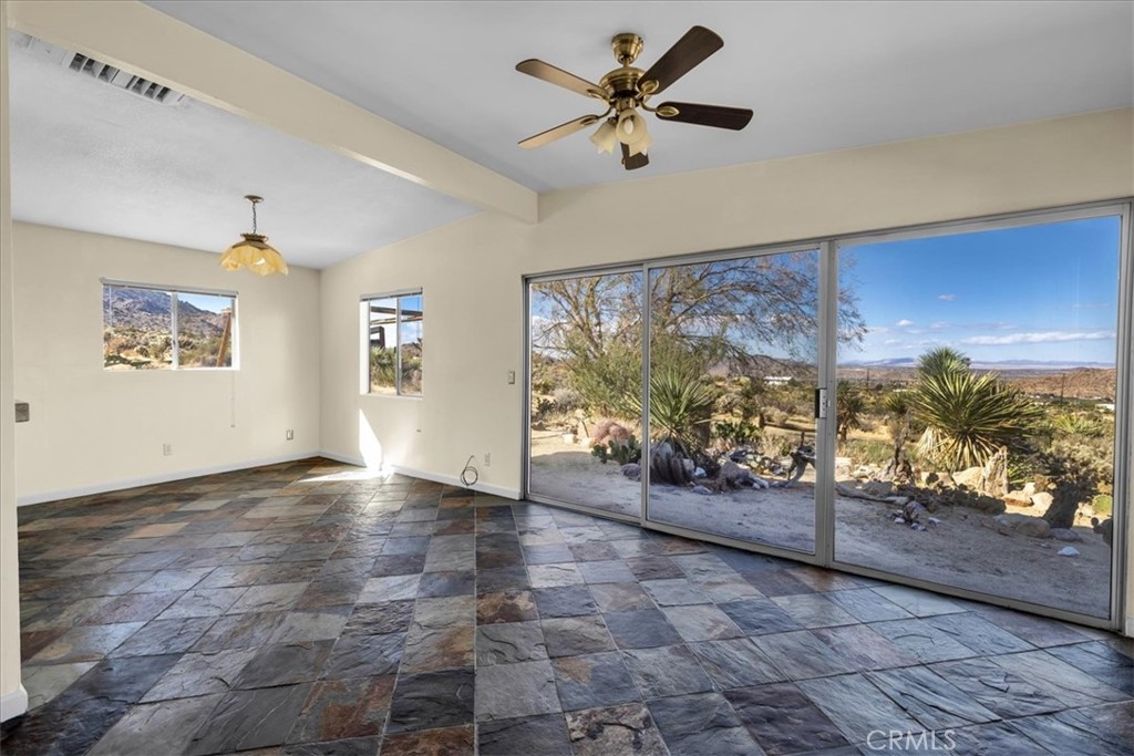 8680 Star Lane Property Photo 7