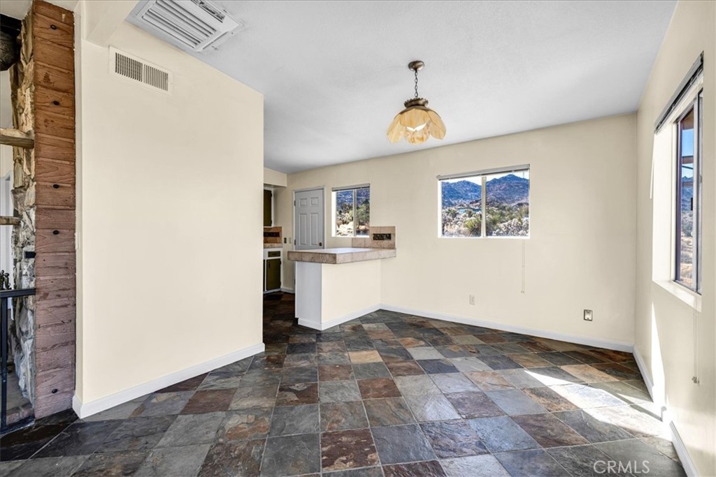 8680 Star Lane Property Photo 11
