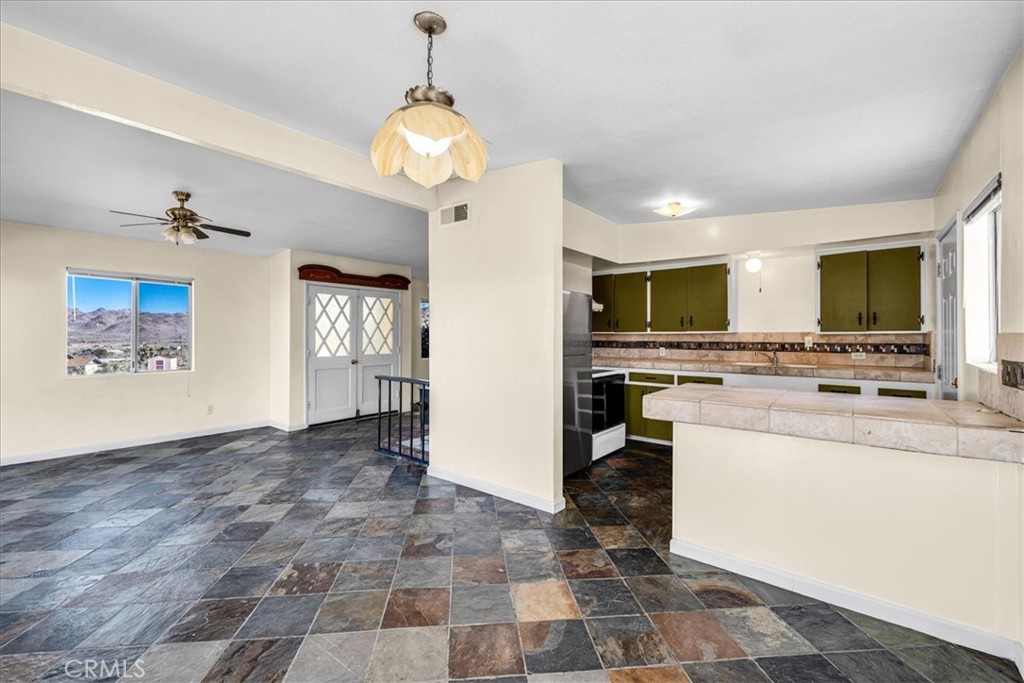 8680 Star Lane Property Photo 12