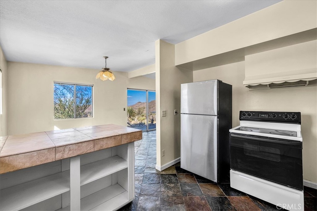 8680 Star Lane Property Photo 15