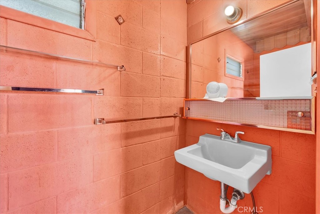 66560 Sandy Ridge Drive Property Photo 20