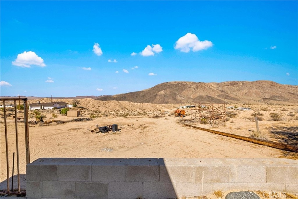 66560 Sandy Ridge Drive Property Photo 31