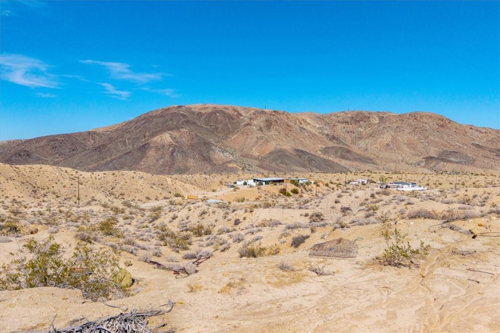 66560 Sandy Ridge Drive Property Photo 37