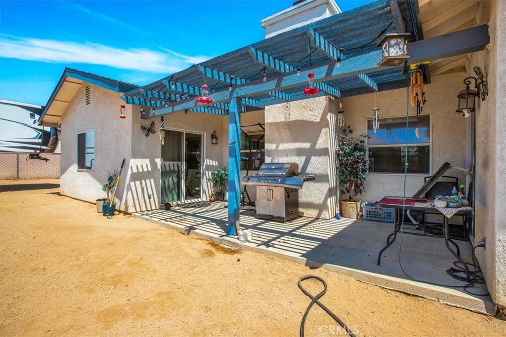 58583 Buena Vista Drive Property Photo 2