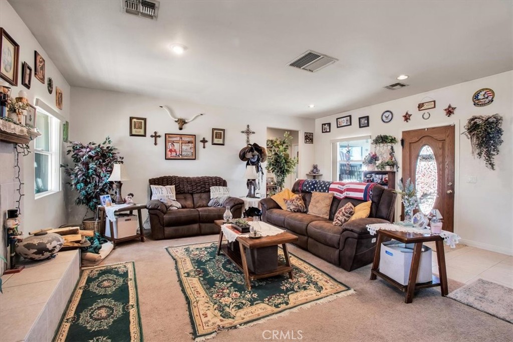 58583 Buena Vista Drive Property Photo 5