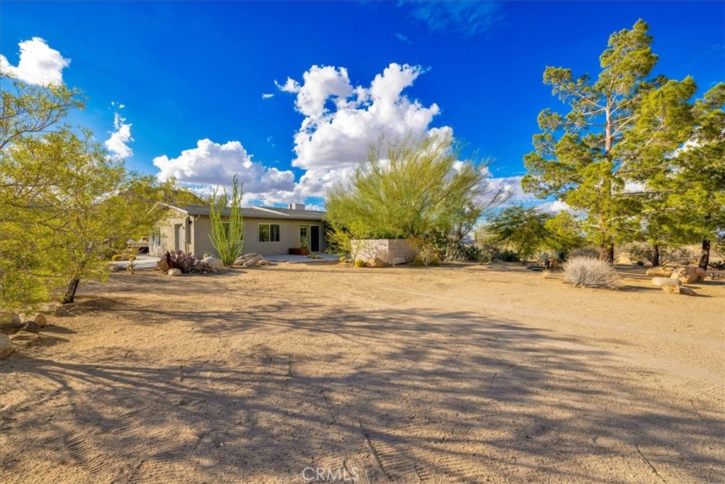8178 Fleur Drive Property Photo 1