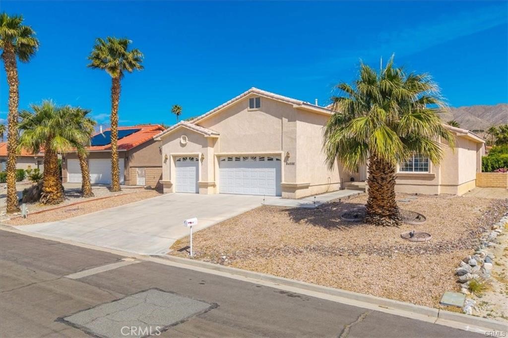 64586 Brae Burn Avenue Property Photo 1