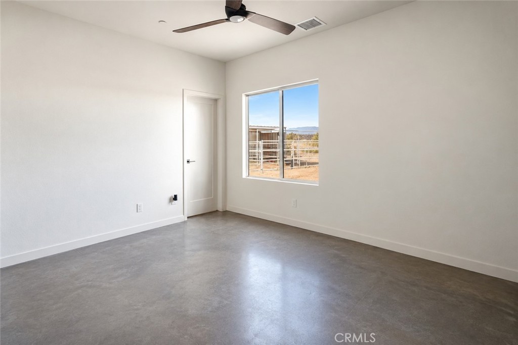 59621 Mesa Drive Property Photo 35