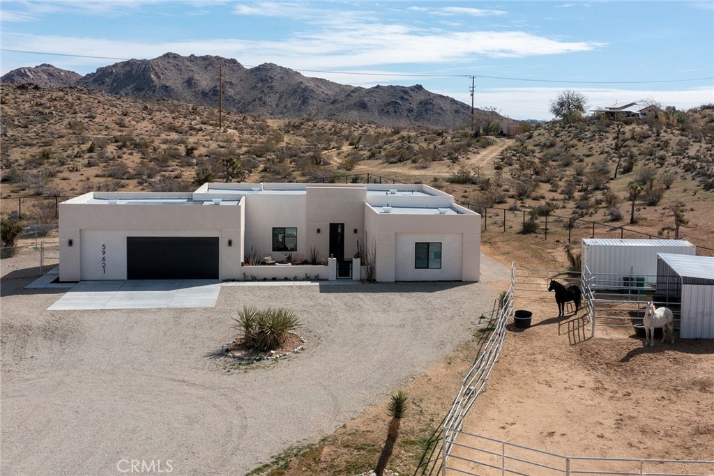 59621 Mesa Drive Property Photo 42