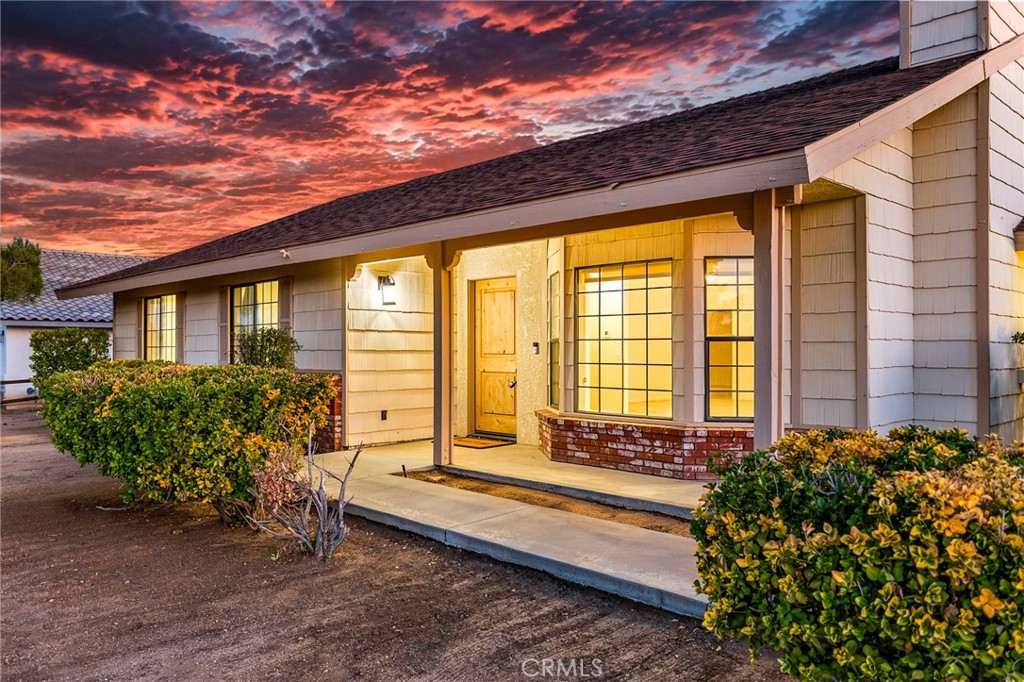 57731 San Tropeze Property Photo 4