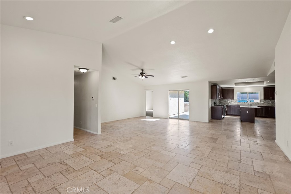 57731 San Tropeze Property Photo 18