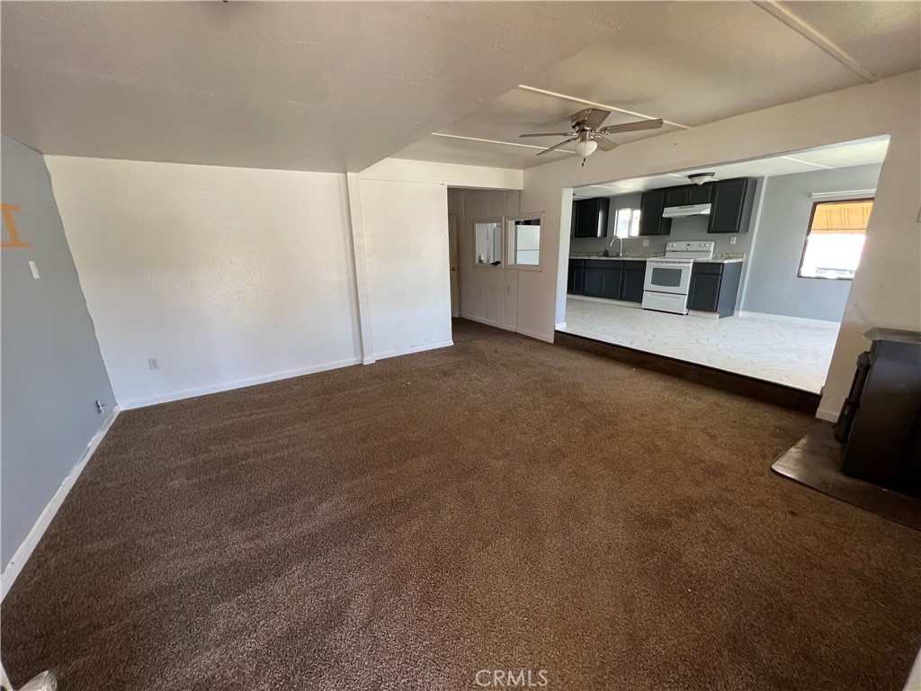 12902 Highway 20 E Property Photo 5