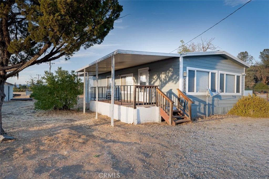 5860 Live Oak Drive Property Photo 17