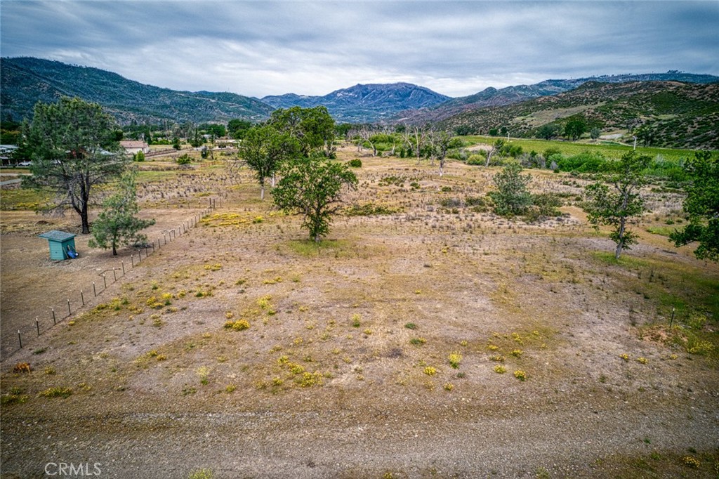20553 Santa Clara Avenue Property Photo 4