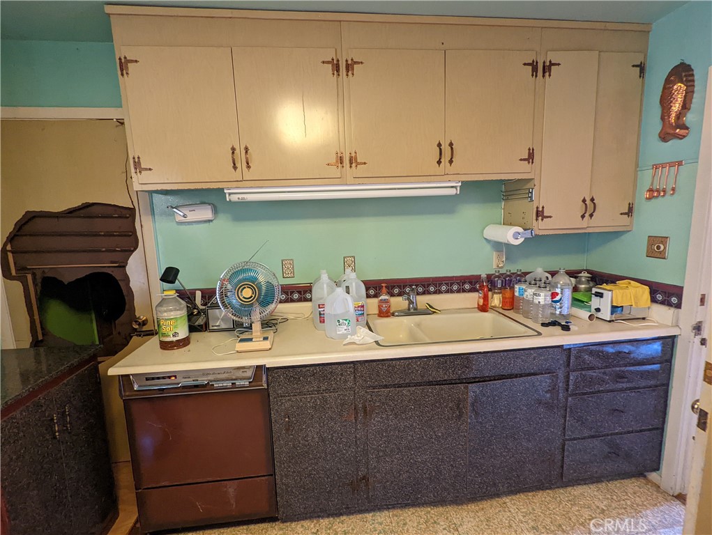 4175 Ferrand Road Property Photo 15