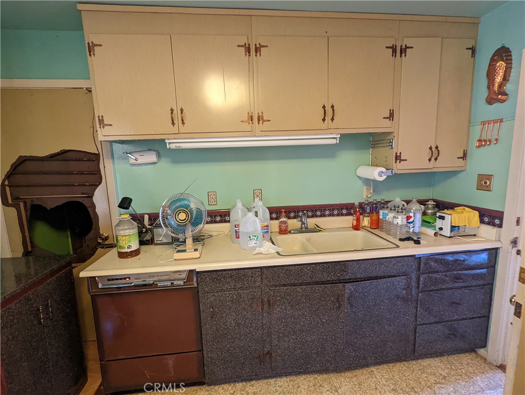 4175 Ferrand Road Property Photo 15