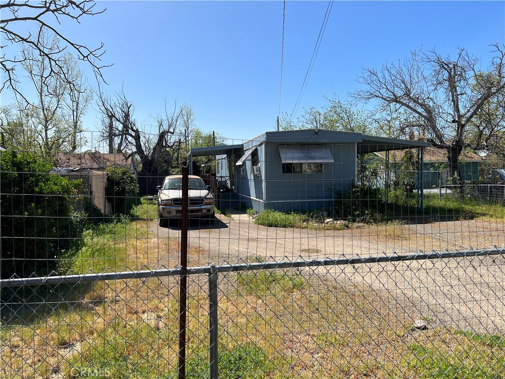 3519 Maple Street Property Photo 1