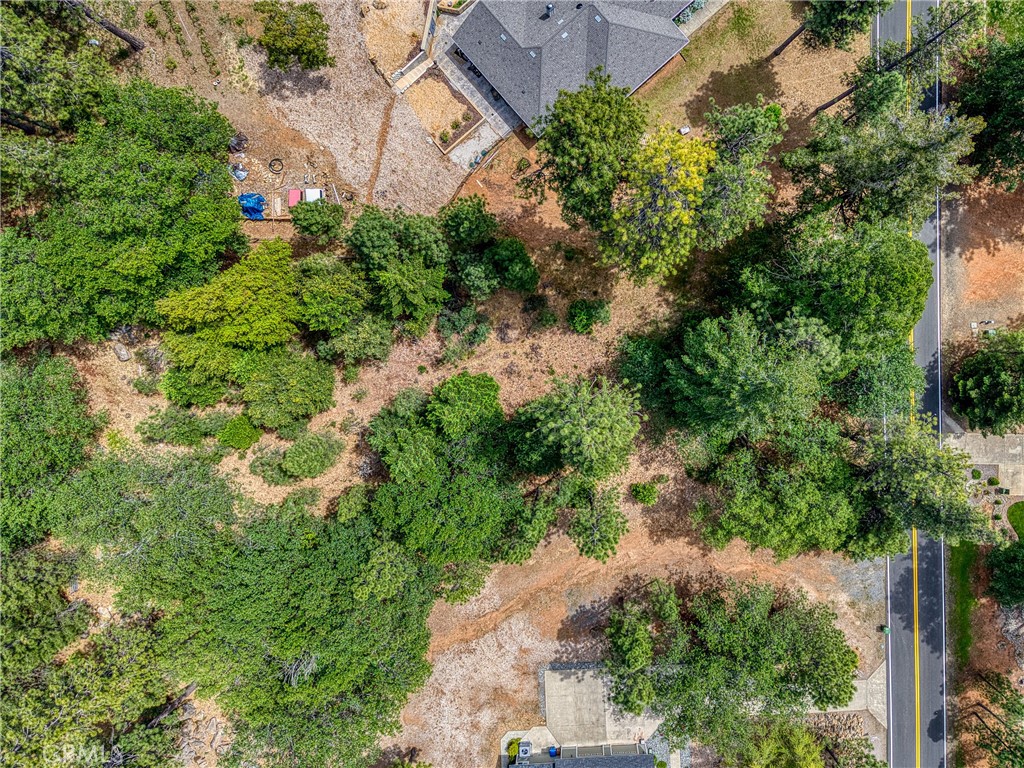 8833 Fox Drive Property Photo 2