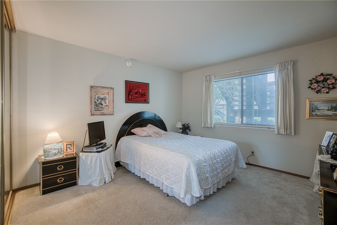 10 Royale Avenue 13a-2 Property Photo 22