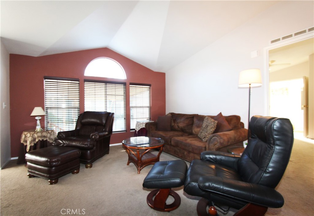 1060 Main Street N 32 Property Photo 5